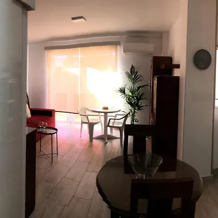 Tantulia Crissol 405 Apto 1 Hab